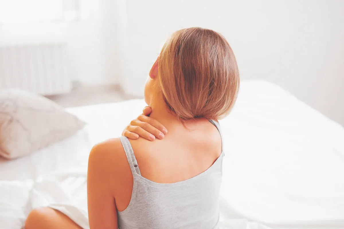 Dolore cervicale: sintomi, cause e rimedi