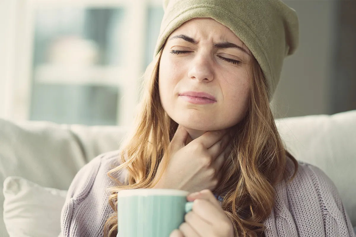 Mal di gola: sintomi, cause e rimedi