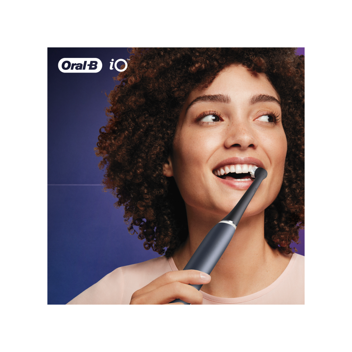 Oral B Testine Di Ricambio Io Ultimate Clean Nere 4 Pezzi-5