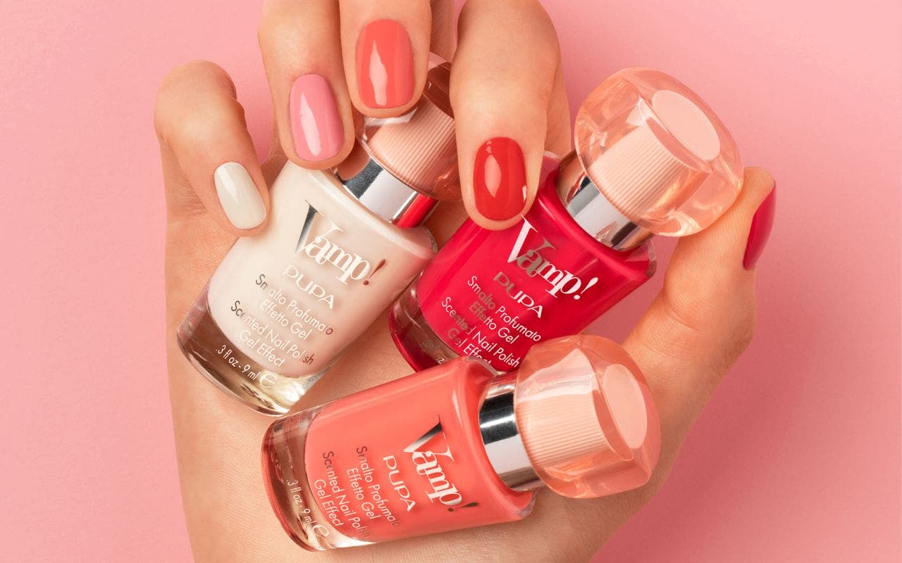 Pupa Vamp Smalto Profumato Effetto Gel Radiant Coral 9ml  - 2