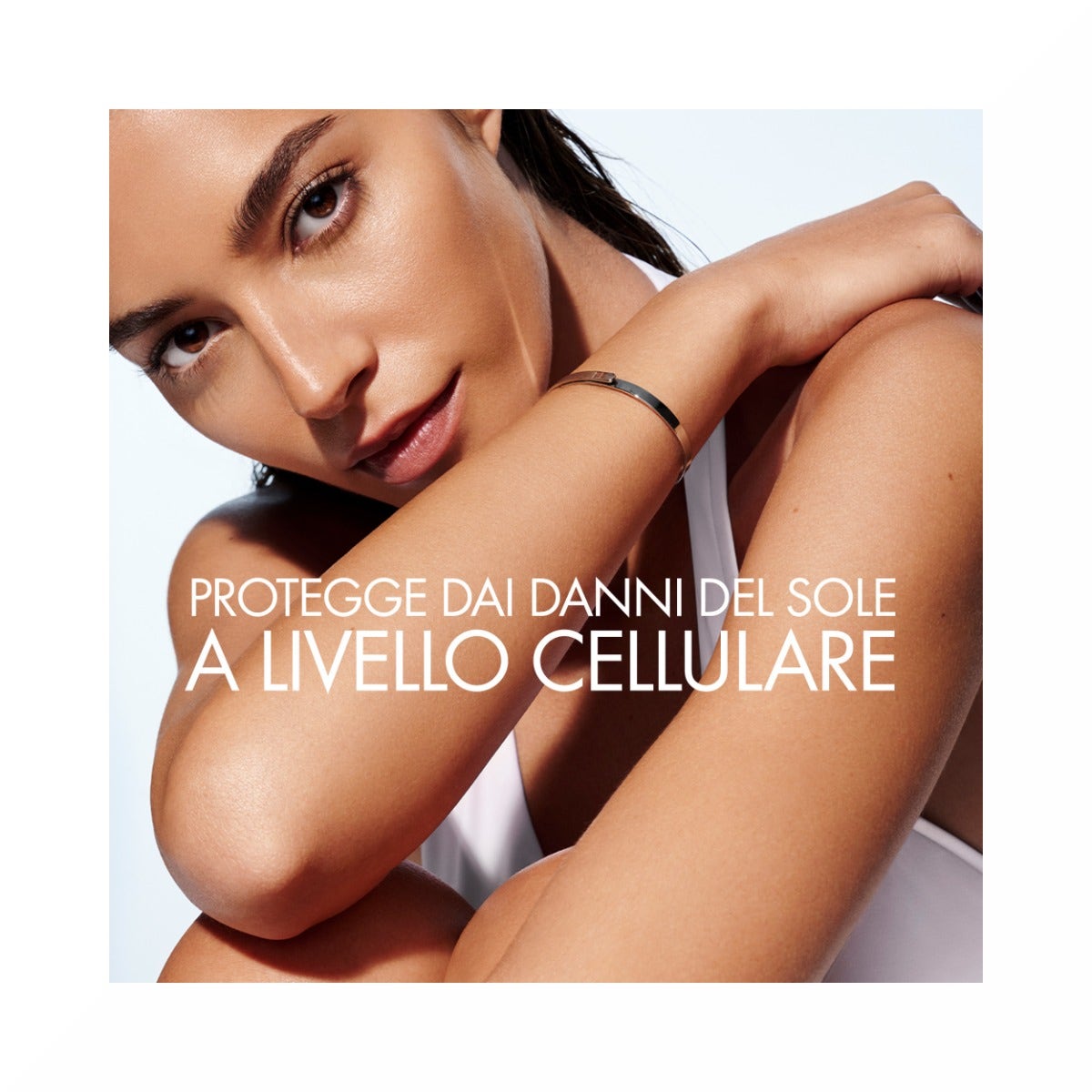 Vichy Capital Soleil Cell Protect Fluido Ultra Leggero Spray Protezione Alta SPF50 200ml-14