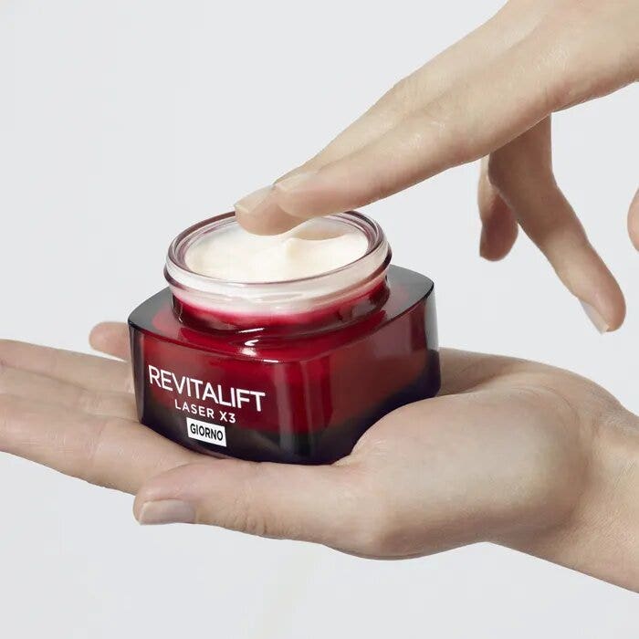L'Oréal Paris Revitalift Laser X3 Crema Viso Giorno Antirughe 50ml-8