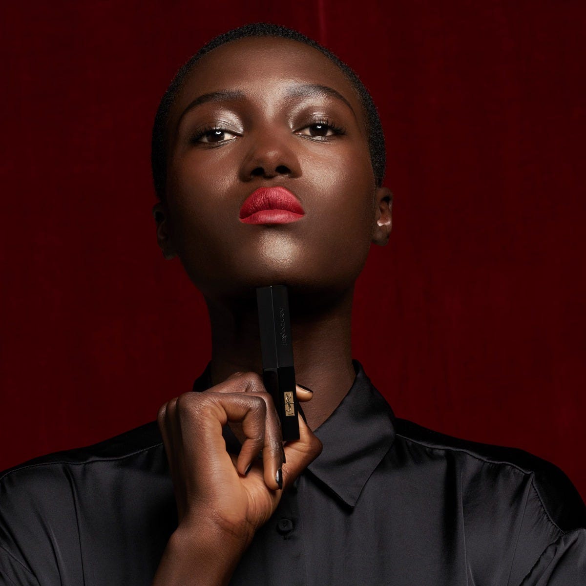 YSL Rouge Pur Couture The Slim Velvet Radical Rossetto Matte