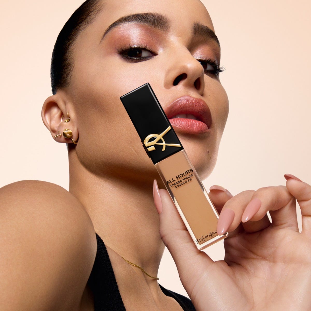 All Hours Precise Angles Concealer - MN7
