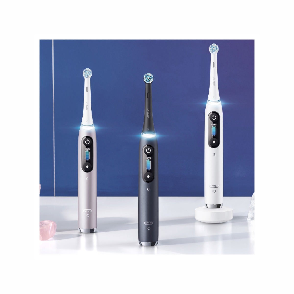 Oral-B Spazzolino Elettrico Ricaricabile iO 9S Nero, 2 Testine, 1 Custodia Da Viaggio Ricaricabile, 1 Spazzolino-2