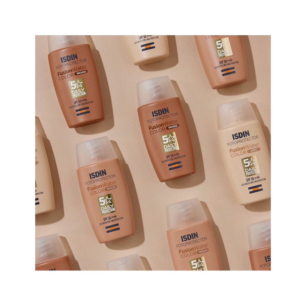 Isdin Fusion Water Color Bronze Fotoprotezione Colorata Ultraleggera 50ml SPF50-4