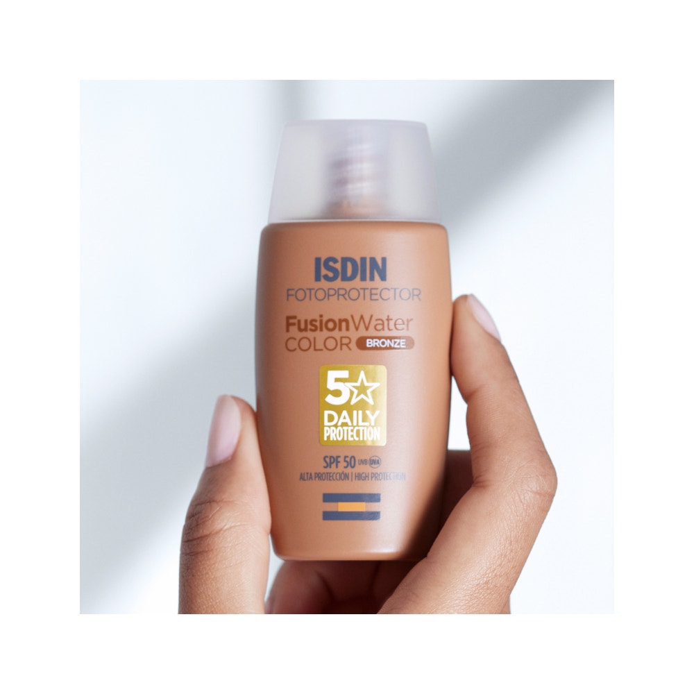 Isdin Fusion Water Color Bronze Fotoprotezione Colorata Ultraleggera 50ml SPF50-2