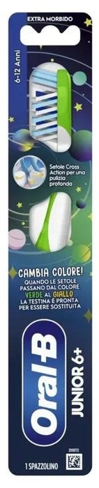 Oralb Junior 6+ Spazzolino 6-12 Anni-1