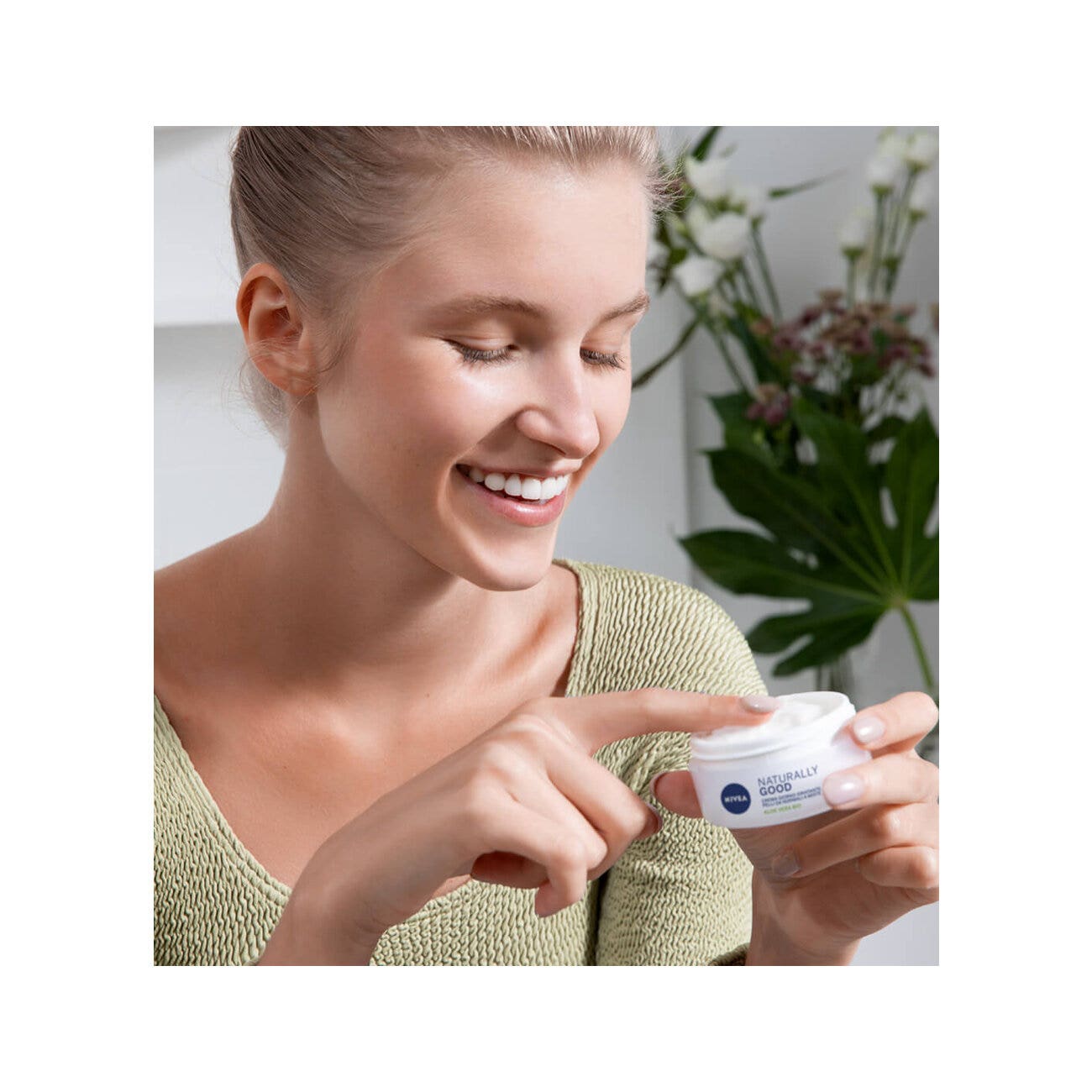 Nivea Naturally Good Crema Giorno Idratante 50 ml Crema Viso Rinfrescante Per Pelli Normali E Miste-4