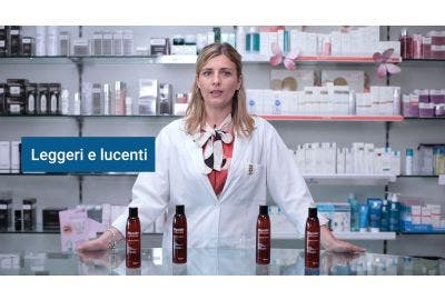 Scopri lo shampoo lenitivo BIOSCALIN su farmae.it