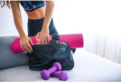 Borsa della palestra: 5 prodotti che non devono mancare