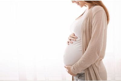 Acquisti da fare in gravidanza: 5 prodotti che facilitano la vita della mamma