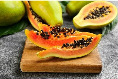 Proprietà e benefici della papaya, il frutto della vitalità