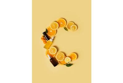 Il segreto di bellezza della pelle racchiuso nella vitamina C