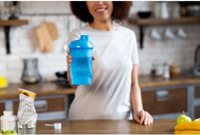 Quando assumere le proteine: prima o dopo allenamento?