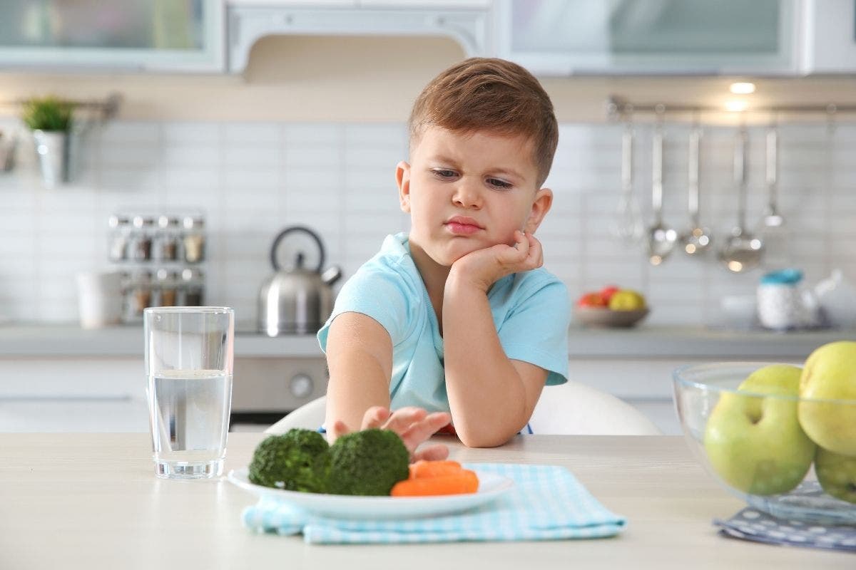 Alcuni consigli per assicurarti che il tuo bambino assuma tutti i nutrienti di cui ha bisogno per crescere forte e sano