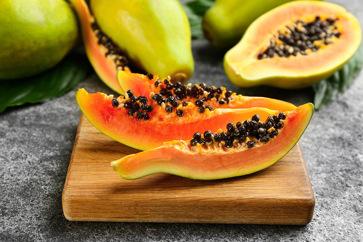 Proprietà e benefici della papaya, il frutto della vitalità