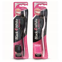 Forhans Spazzolino Black4White Setole Carbone Attivo 1 Pezzo - 4